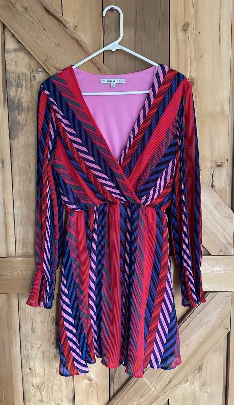 Allison & Kelly Colorful Pleated Chevron Dress, Red, Blue, Long Sleeve, Sz. L